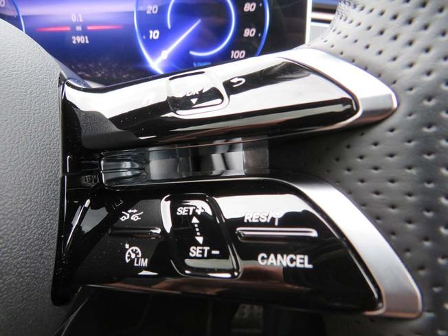 Mercedes-Benz EQE Photo 36