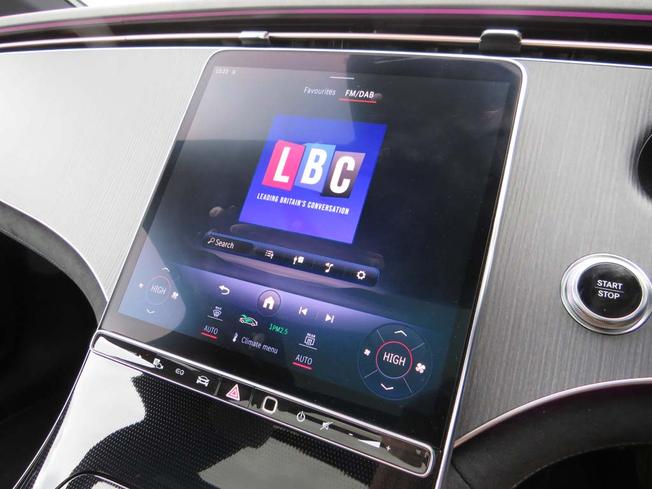 Mercedes-Benz EQE Photo 47