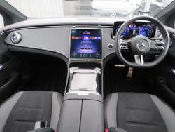 Mercedes-Benz EQE Photo 5