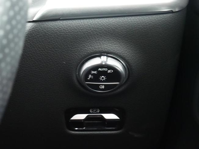 MERCEDES-BENZ Glc Photo 15