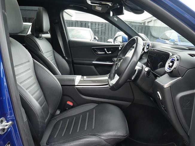 MERCEDES-BENZ Glc Photo 35