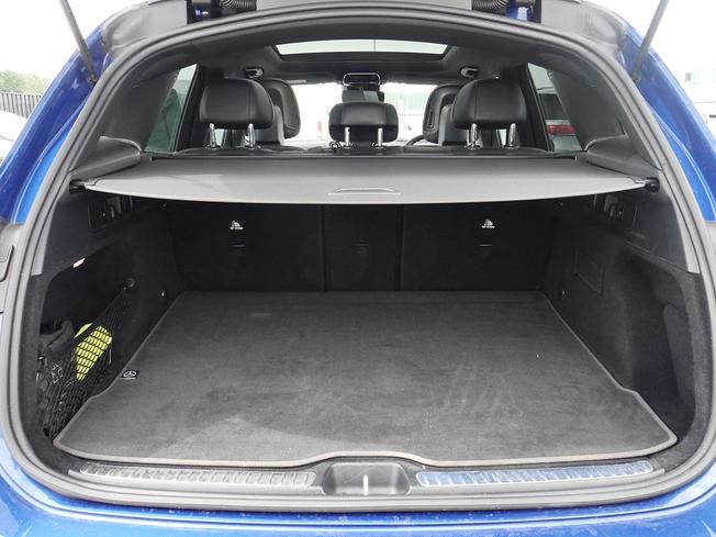 MERCEDES-BENZ Glc Photo 9