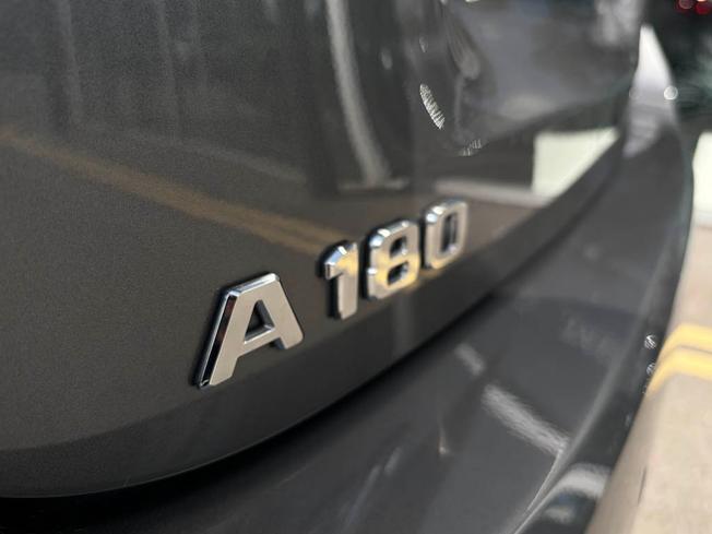 MERCEDES-BENZ A Class Photo 15