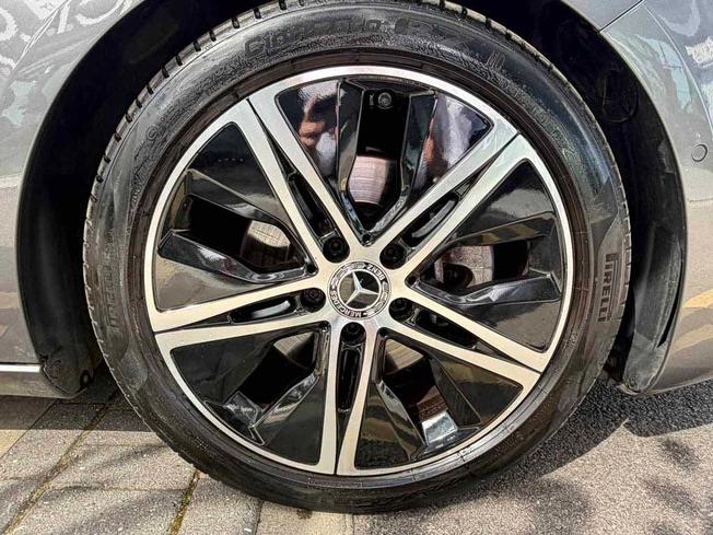 MERCEDES-BENZ A Class Photo 6