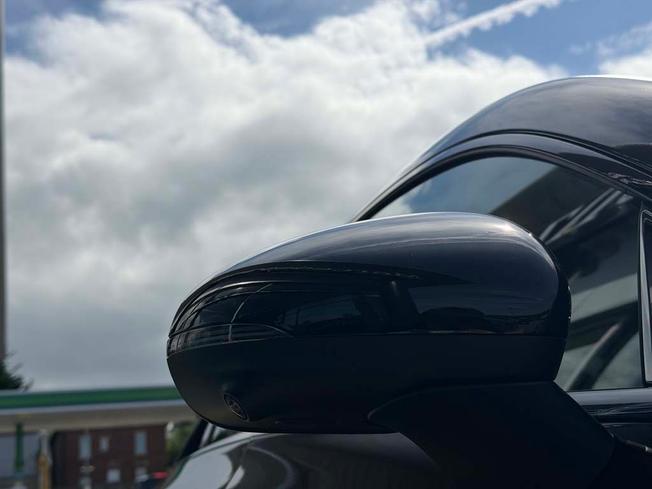 MERCEDES-BENZ Cla Class Photo 15