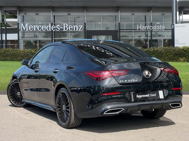 MERCEDES-BENZ Cla Class Photo 2