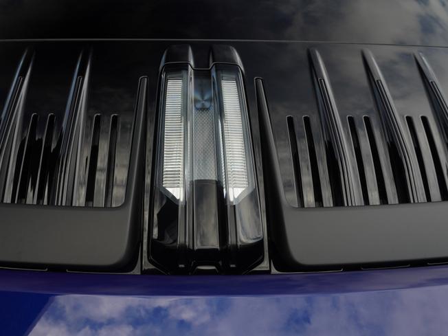 PORSCHE 911 Photo 14