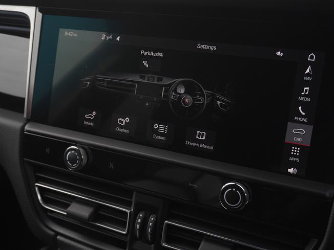 PORSCHE Macan Photo 18