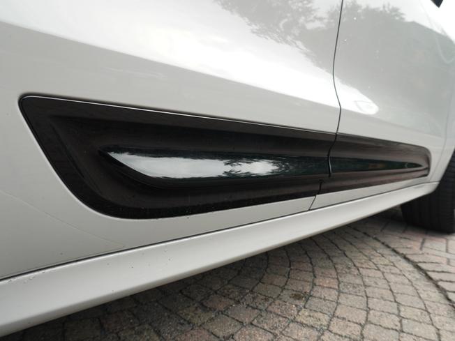 PORSCHE Macan Photo 41