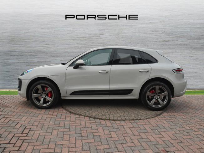 PORSCHE Macan Photo 5