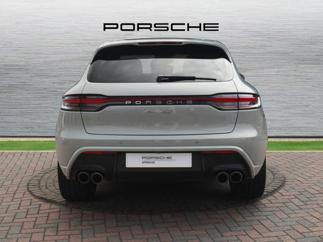 PORSCHE Macan Photo 7