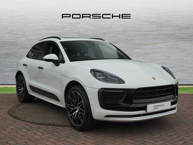 PORSCHE Macan Photo 1
