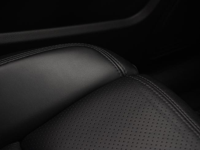 PORSCHE Macan Photo 22