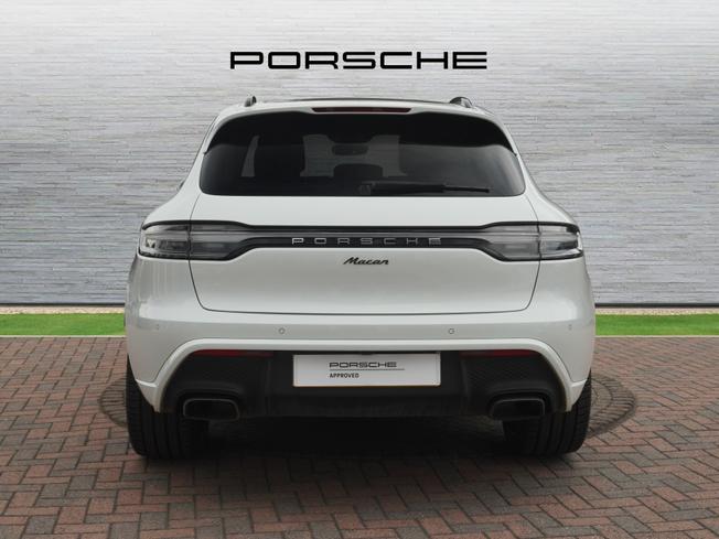 PORSCHE Macan Photo 7