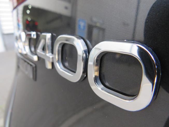 MERCEDES-BENZ EQC Photo 19