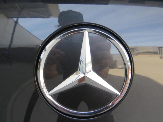 MERCEDES-BENZ EQC Photo 20