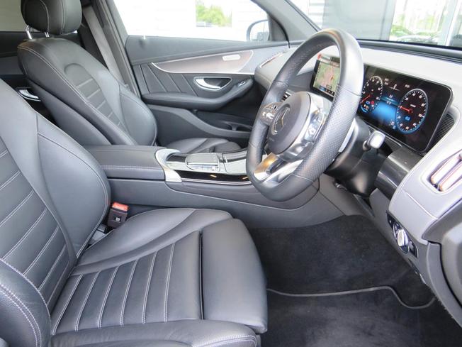 MERCEDES-BENZ EQC Photo 30