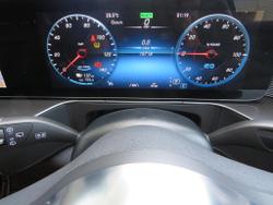 MERCEDES-BENZ EQC Photo 4