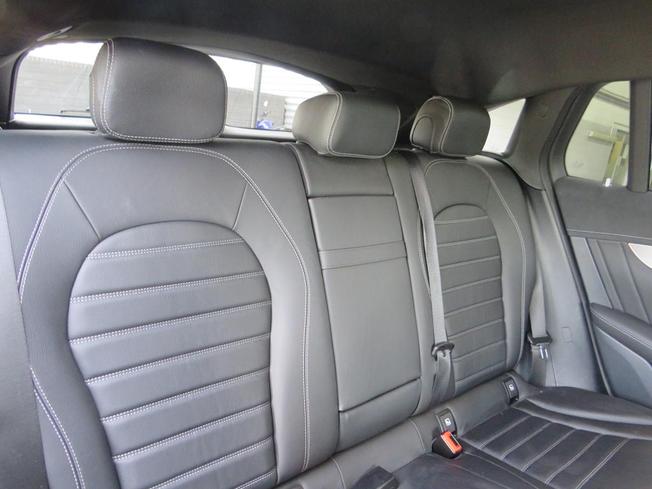 MERCEDES-BENZ EQC Photo 9
