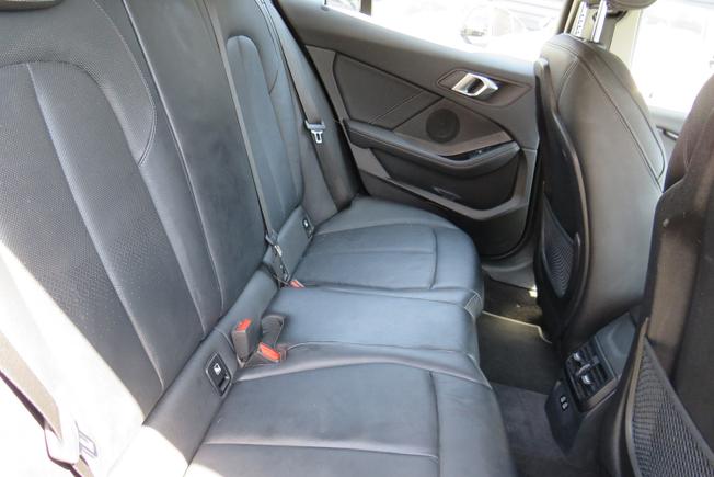 BMW 1 Series Photo 11