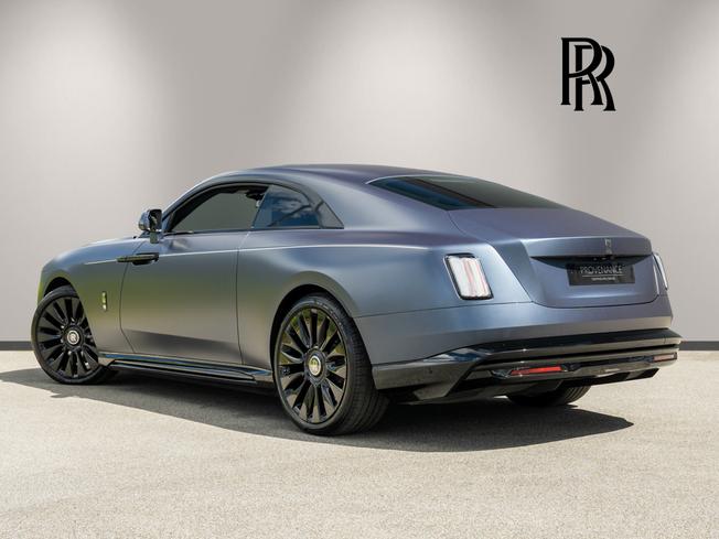 ROLLS-ROYCE Spectre Photo 32