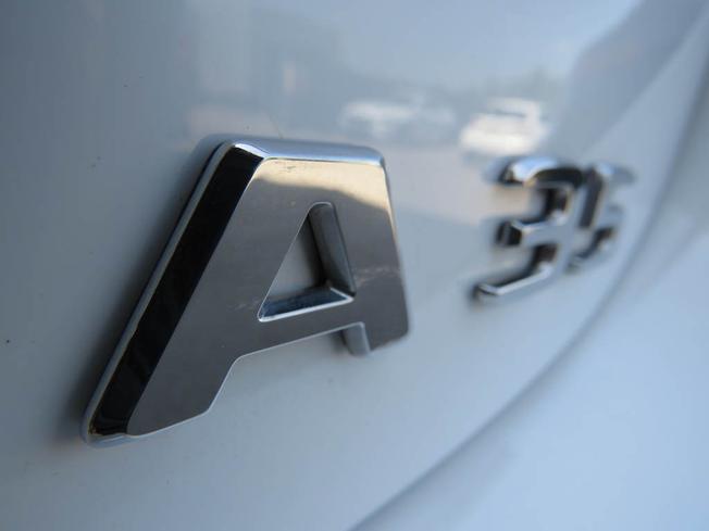MERCEDES-BENZ A Class Photo 21