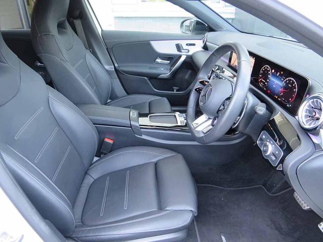 MERCEDES-BENZ A Class Photo 29