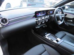 MERCEDES-BENZ A Class Photo 3