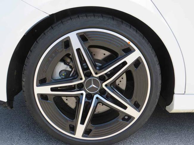 MERCEDES-BENZ A Class Photo 6