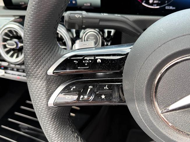 MERCEDES-BENZ CLA Class Photo 29