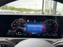 MERCEDES-BENZ CLA Class Photo 4