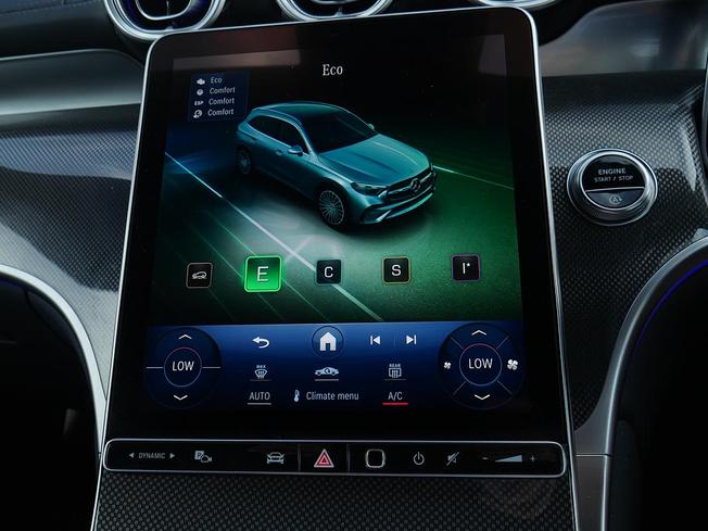MERCEDES-BENZ Glc Photo 29