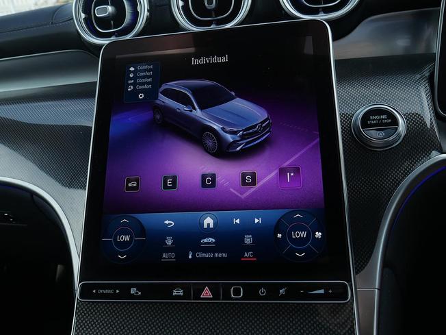 MERCEDES-BENZ Glc Photo 32
