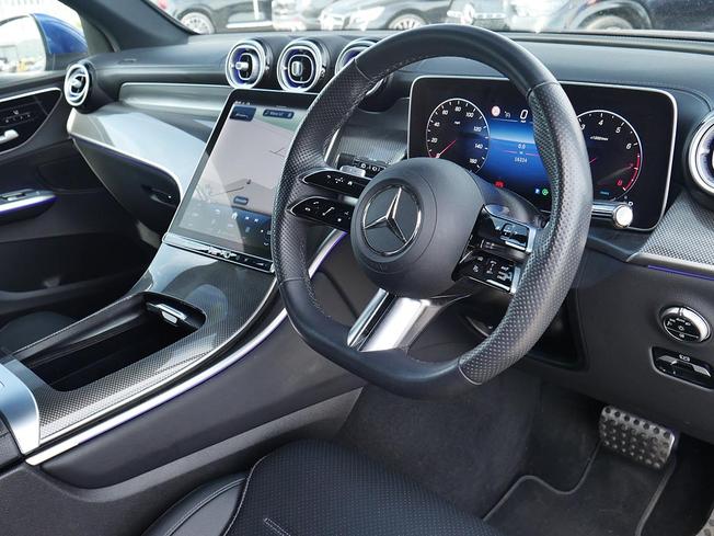 MERCEDES-BENZ Glc Photo 36