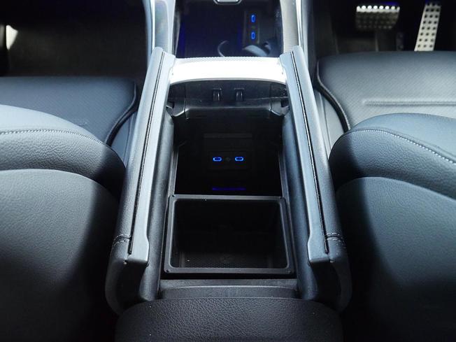 MERCEDES-BENZ Glc Photo 46