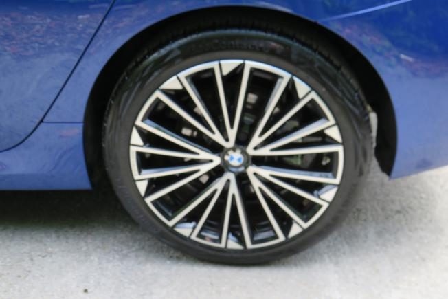 BMW 2 Series Active Tourer Photo 14