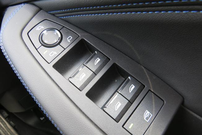 BMW 2 Series Active Tourer Photo 24