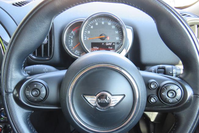 MINI Countryman Photo 17