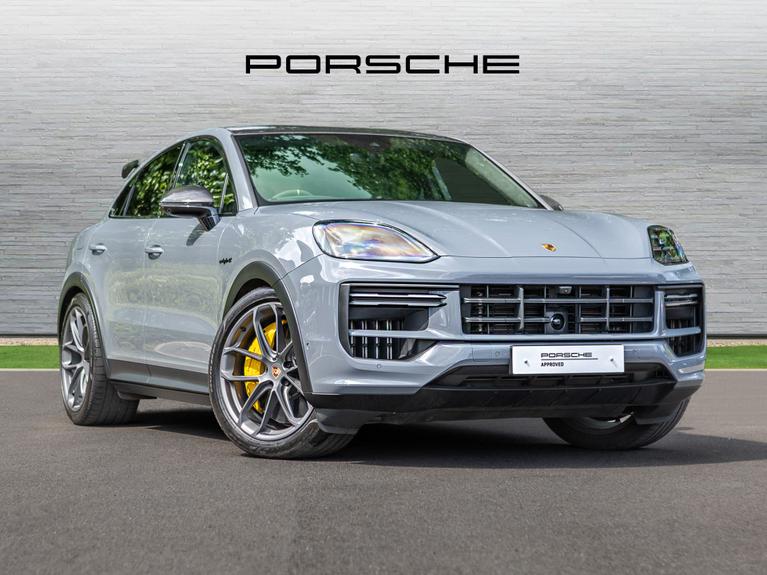 Used 2025 PORSCHE Cayenne 4.0 V8 E-Hybrid 25.9kWh Turbo Coupe 5dr Petrol Plug-in Hybrid TiptronicS 4WD Euro 6 (s/s) (739 ps) Grey at JCT600
