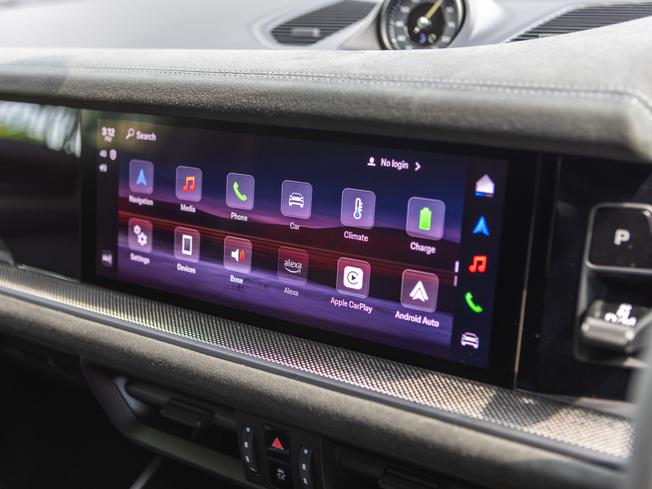 PORSCHE Cayenne Photo 16