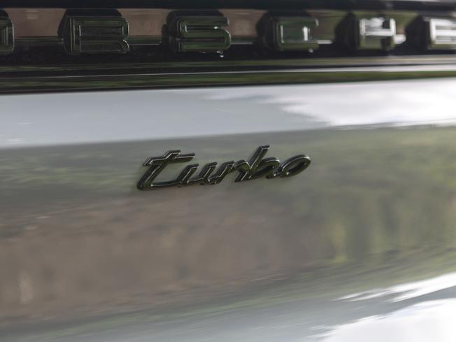 PORSCHE Cayenne Photo 34