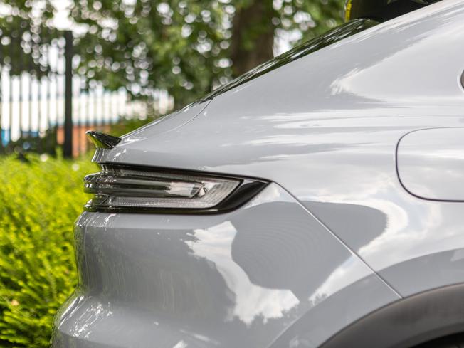 PORSCHE Cayenne Photo 39