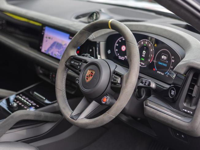 PORSCHE Cayenne Photo 8