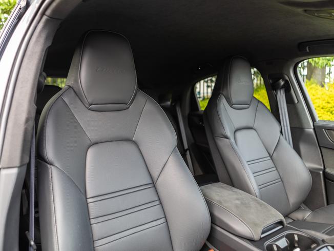PORSCHE Cayenne Photo 9