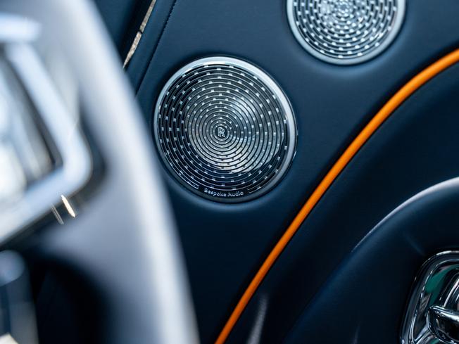 ROLLS-ROYCE Spectre Photo 10