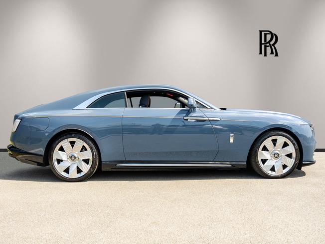ROLLS-ROYCE Spectre Photo 38