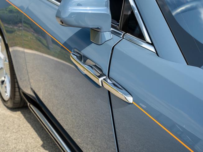 ROLLS-ROYCE Spectre Photo 40