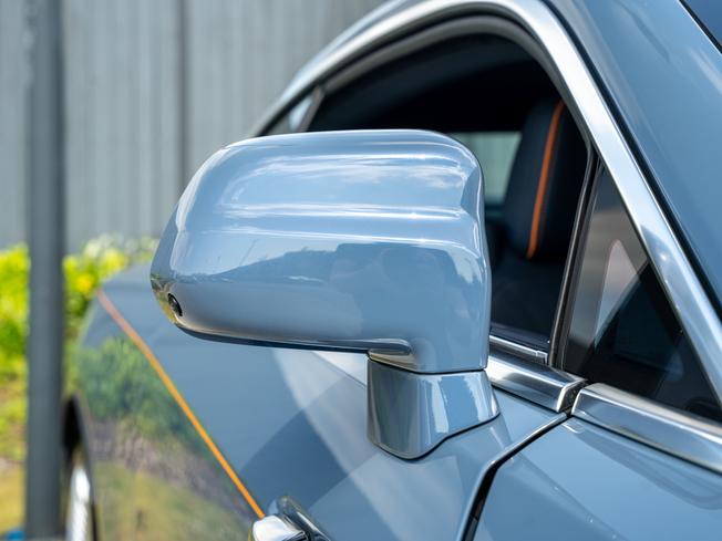 ROLLS-ROYCE Spectre Photo 42