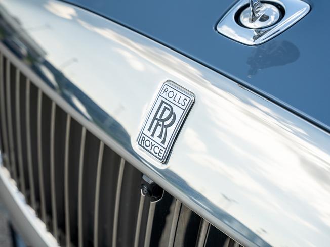 ROLLS-ROYCE Spectre Photo 44