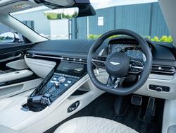 ASTON MARTIN Db12 Photo 3